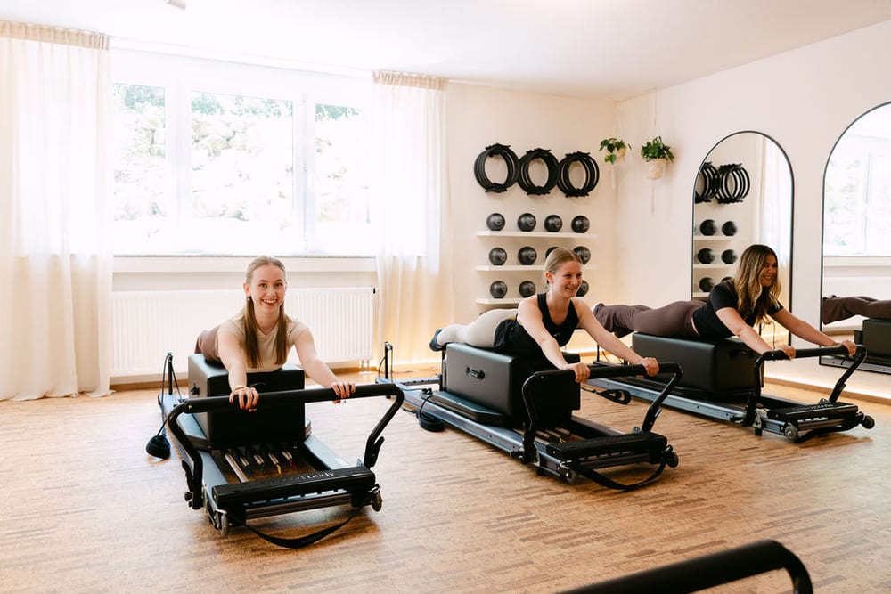Girls Club Reformer Pilates