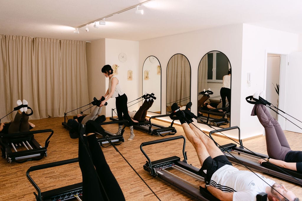 Reformer Pilates im Studio